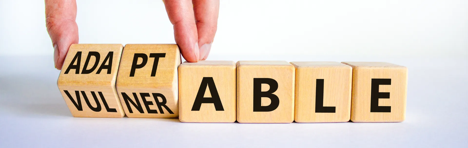 CARA AGAR BISA DEKAT DENGAN LINGKUNGAN KERJA BARU